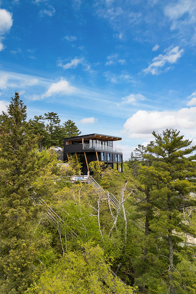 Falcon Lake house exterior