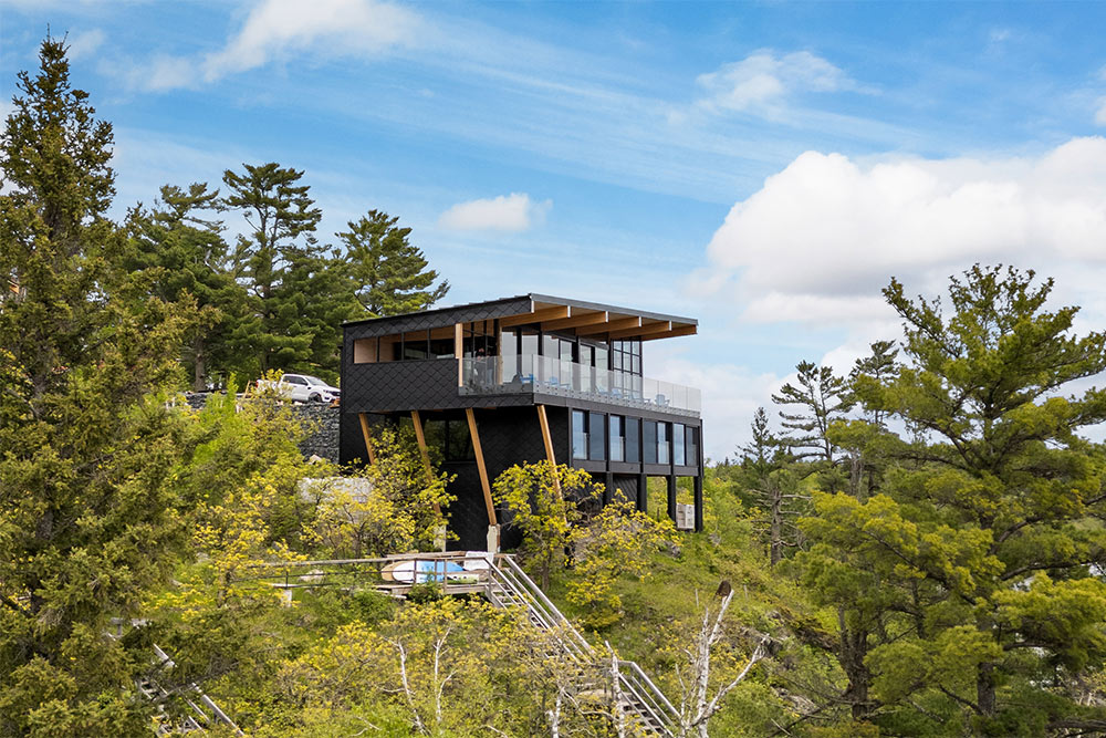 Falcon Lake house exterior